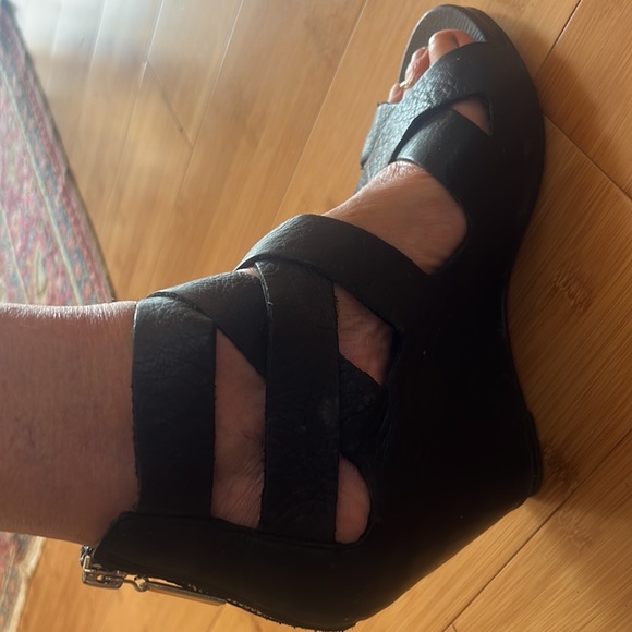 fun sexy platforms - Picture 2 of 4